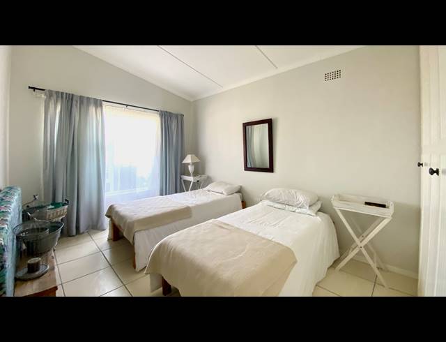3 BEDROOM HOUSE FOR SALE IN DWARSKERSBOS